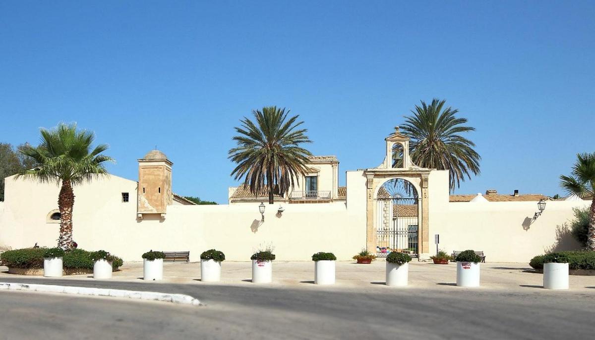 L'Oasi Di Athena Villa Ragusa Exteriör bild
